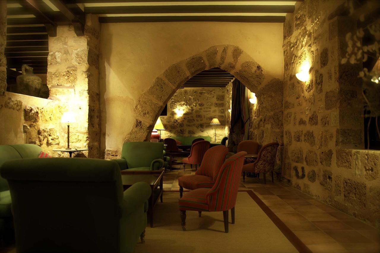 Monasterio De Piedra Hotel Nuévalos Екстериор снимка