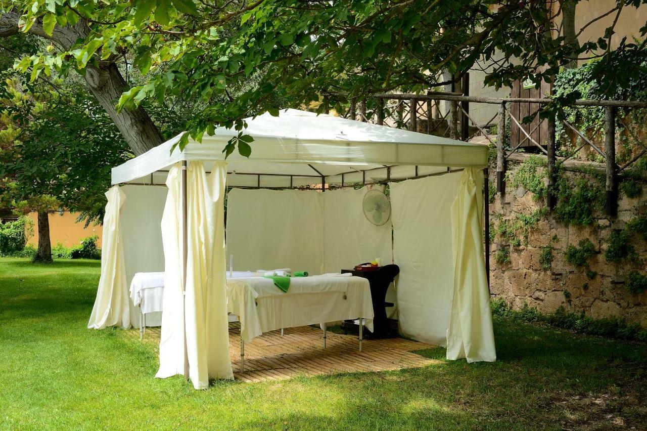 Monasterio De Piedra Hotel Nuévalos Екстериор снимка